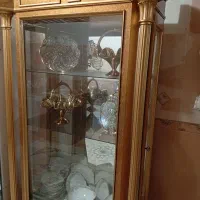 فروش یک بوفه طلایی چوب رس