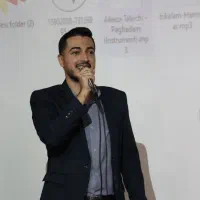 مجری ، خواننده و استند آپ کمدین در شیراز