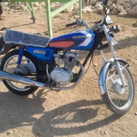 موتور۱۲۵مزایده سرحال تمیز