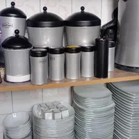 ظروف چینی دور نقره ای|ظروف سرو و پذیرایی|شاهین‌شهر, شهرک گلدیس|دیوار