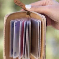 کیف پول گم شده