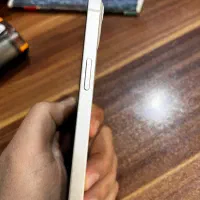 آیفون 13نرمال سفید در حد نو|موبایل|مشهد, رسالت|دیوار