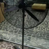 پنکه صنعتی ایستاده