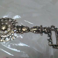 جاکلیدی برنز