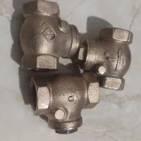 سه عدد شیر یکطرفه یک اینچ