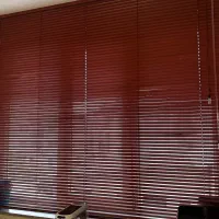 پرده کرکره ای فلزی تمیز