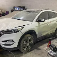 توسان مدل ۲۰۱۶ تصادفی