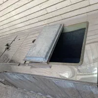 یخچال خوابیده