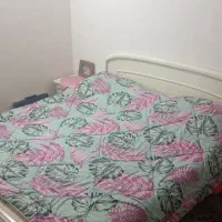 سرویس خواب دو نفره با دو پاتختی و آینه کمد