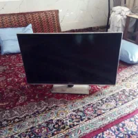 ال سی دی شکسته