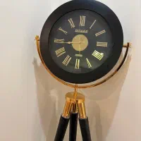 ساعت ایستاده