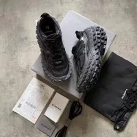 کتونی بالنسیاگا دیفندر