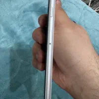 ایفون se 2020|موبایل|کرج, باغستان|دیوار