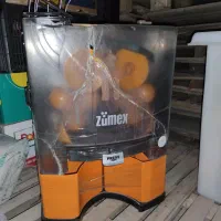 دستگاه آبمیوه گیری زومکس zumex اسپانیا