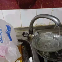 شیر آب با روشویی