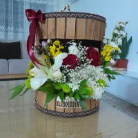 باکس گل طبیعی چوبی