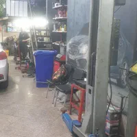 ۱۲۰ متر مغازه تجاری خدمات خودرویی سیمون بولیوار|اجارهٔ مغازه و غرفه|تهران, جنت‌آباد شمالی|دیوار