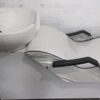 سرشور آرایشگاه مردانه و زنانه