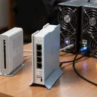 روتر میکروتیک  جلوگیری از قطعی ماینر و مناسب ترید