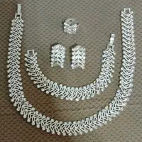 سرویس فوق‌العاده خاص ۴ تیکه|بدلیجات|تهران, زرگنده|دیوار
