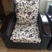 ست مبل ۷نفره+ میز غذاخوری+ ویترین|مبلمان خانگی و میز عسلی|رشت, فلسطین|دیوار