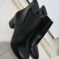 کفش نیم بوت