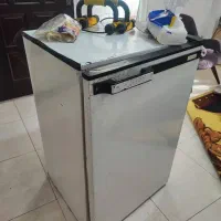 یخچال دانشجویی