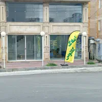 اجاره مغازه ۱۳۰ متری