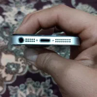 اپل iPhone SE با حافظهٔ ۶۴ گیگابایت|موبایل|تهران, شادمان|دیوار