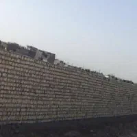 زمین چهار دیواری