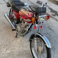 هندا۱۲۵مدل۸۱