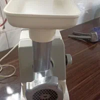 چرخ گوشت موتور سالم کمی تعمیرکوچک نیاز داره