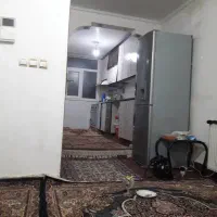 ۴۲ متر با پارکینگ سندی غیر مزاحم .انباری . بالکن|فروش آپارتمان|تهران, آذری|دیوار