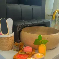 پدیکور تخصصی پا با تخفیف ویژه|خدمات آرایشگری و زیبایی|رشت, گلسار|دیوار