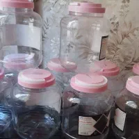 دبه ترشی و مربا و حبوبات