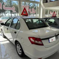 ساینا ۱۴۰۱ در حدصفر|خودرو سواری و وانت|تبریز, |دیوار