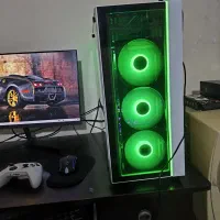 کیس گیمینگ در حد آکبند