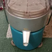 آبمیوه گیری شارپ