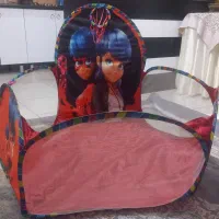 استخر توپ با ۲۰۰ عدد توپ