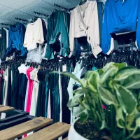 استخدام فروشنده خانم درشیفت صبح در لباس زنانه