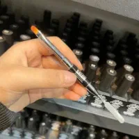 تجهیزات و ابزار کاشت ناخن