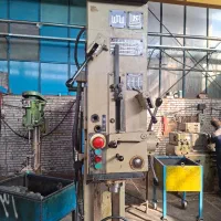 تراشکار نیمه ماهرو کارگر ساده