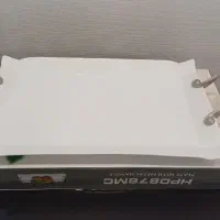 ظروف سرو پذیرایی سفید در حد نو