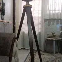 ساعت پایه دار