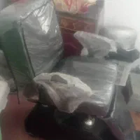 صندلی آرایشگاه مردانه به فروش میرسد