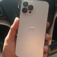 12 پرومکس گوشی آیفون