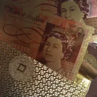 اسکناس روکش طلا