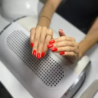 کلیه خدمات ناخن