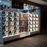 فروشنده آقا جهت فروشگاه کفش