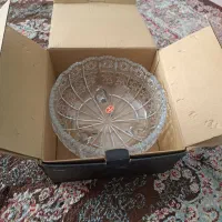 کاسه سه پایه بزرگ آجیل خوری مارک بوهمیا آکبند|ظروف سرو و پذیرایی|بوئین زهرا, |دیوار